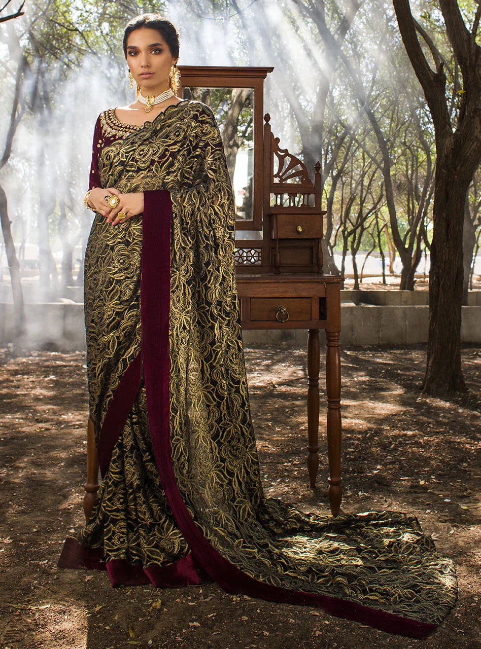 Zainab Chottani | Semi Formals | ELENAA - Aqsa Fabrics