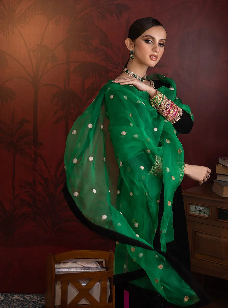 Zainab Chottani | Semi Formals | YAREEN - Aqsa Fabrics