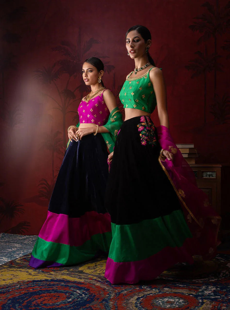 Zainab Chottani | Semi Formals | ELMAS - Aqsa Fabrics