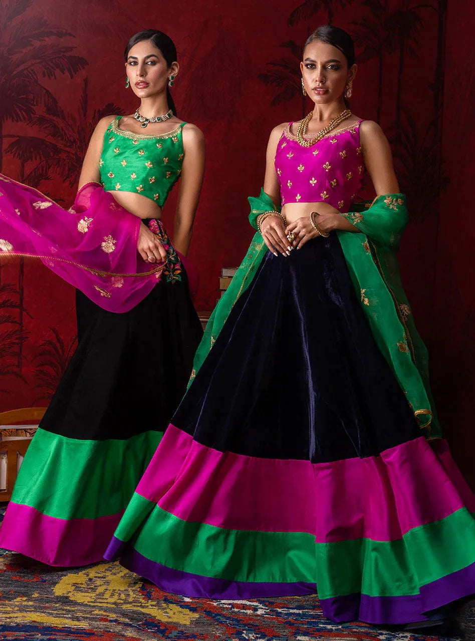 Zainab Chottani | Semi Formals | ELMAS - Aqsa Fabrics