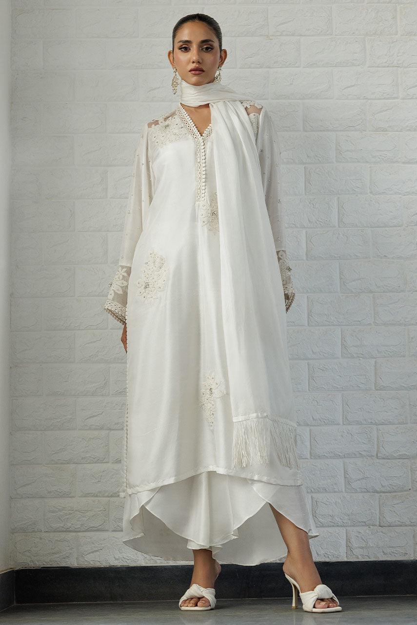 Deepak Perwani | Summer Festive 25 | White Lily