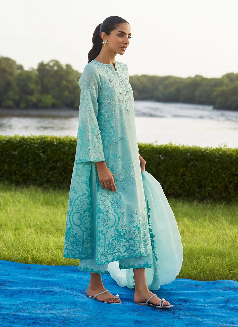 Farah Talib Aziz | Mayna Festive Luxe Pret | Wari Aqua Kurta And Dupatta - Aqsa Fabrics