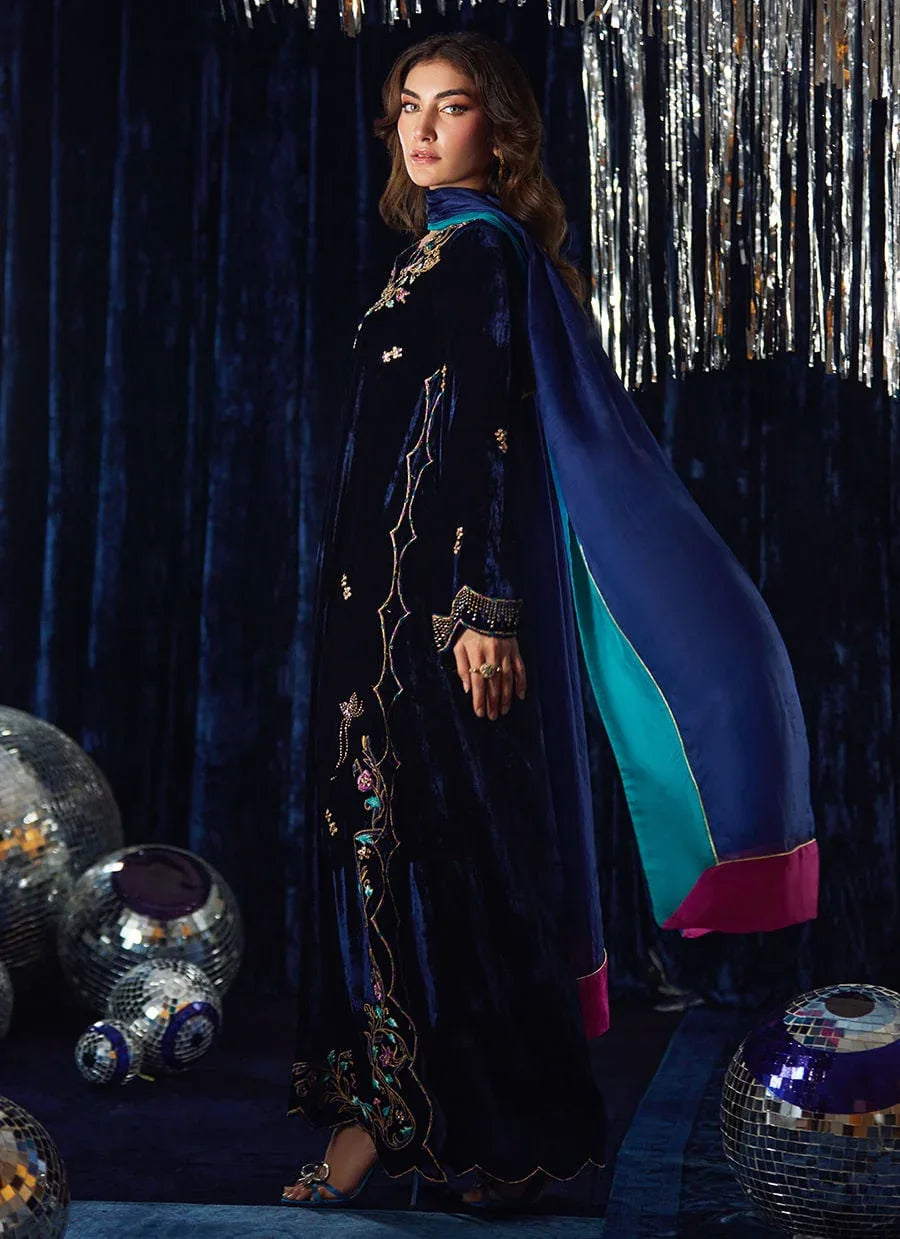 Farah Talib Aziz | Velvet Fete 4 | Valeh Navy Shirt And Dupatta - Aqsa Fabrics