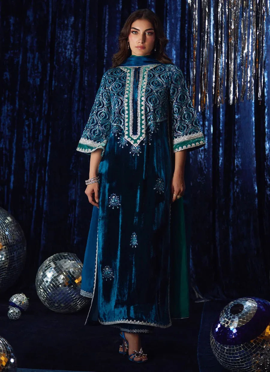 Farah Talib Aziz | Velvet Fete 4 | Teen Teal Shirt And Dupatta - Aqsa Fabrics