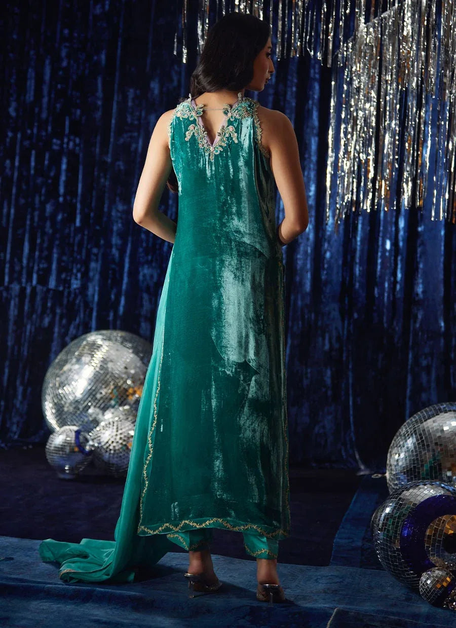Farah Talib Aziz | Velvet Fete 4 | Ansy Aqua Shirt And Dupatta - Aqsa Fabrics