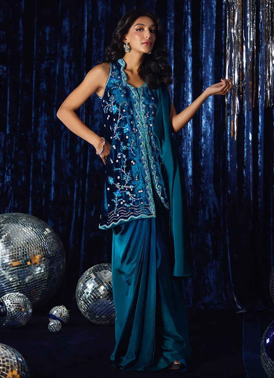 Farah Talib Aziz | Velvet Fete 4 | Pri Prussian Blue Saari Jacket - Aqsa Fabrics