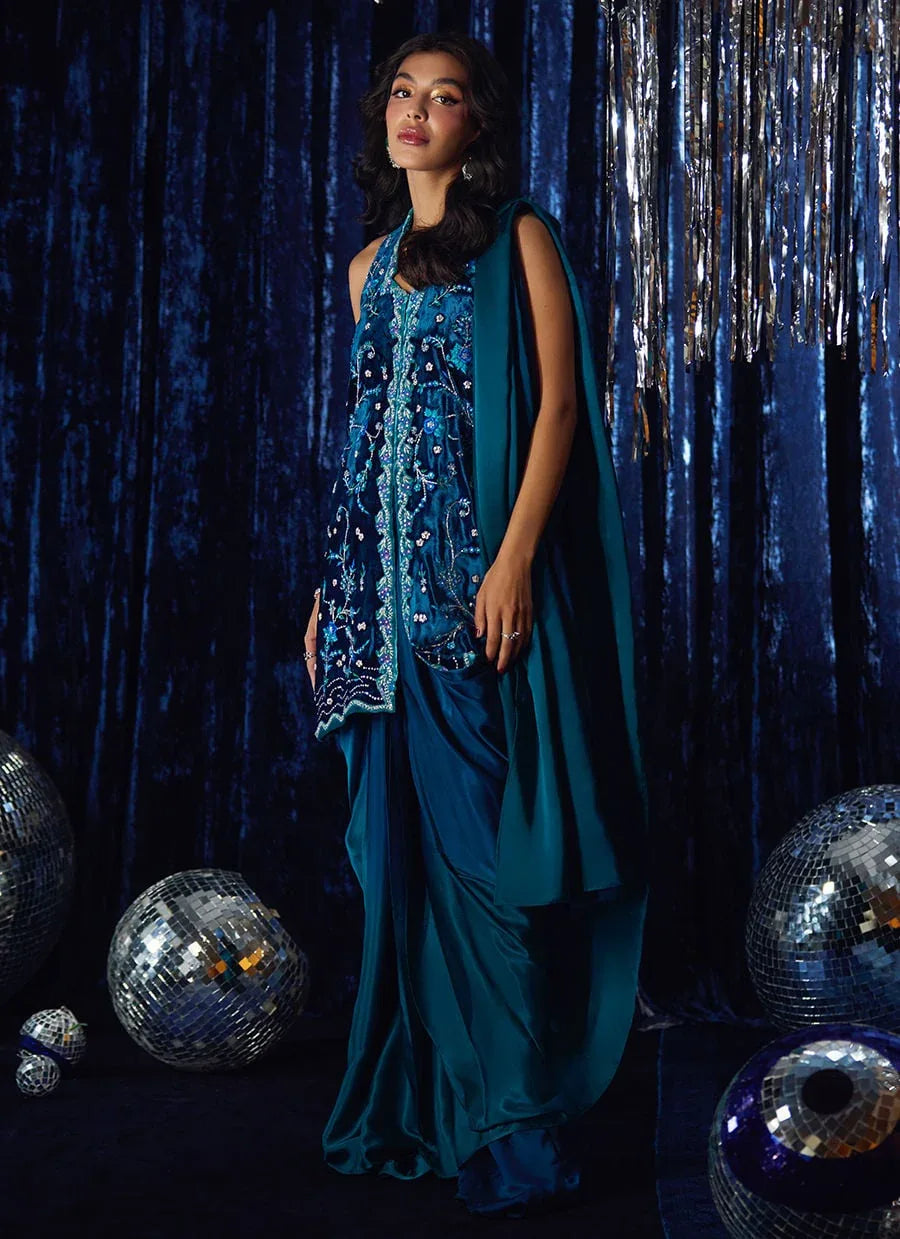 Farah Talib Aziz | Velvet Fete 4 | Pri Prussian Blue Saari Jacket - Aqsa Fabrics