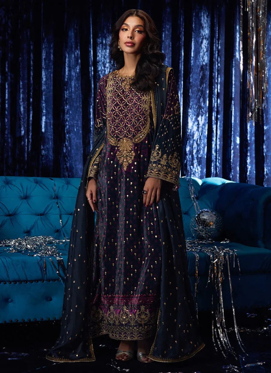 Farah Talib Aziz | Velvet Fete 4 | Reeya Velvet Shirt And Dupatta - Aqsa Fabrics