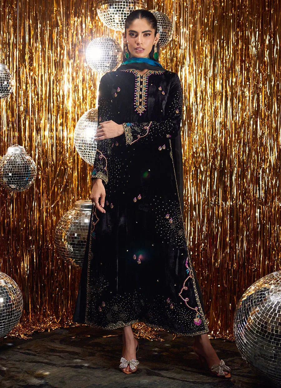 Farah Talib Aziz | Velvet Fete 4 | Masika Black Shirt And Dupatta - Aqsa Fabrics