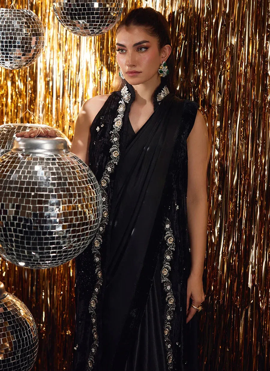 Farah Talib Aziz | Velvet Fete 4 | Aveline Black Velvet Jacket - Aqsa Fabrics