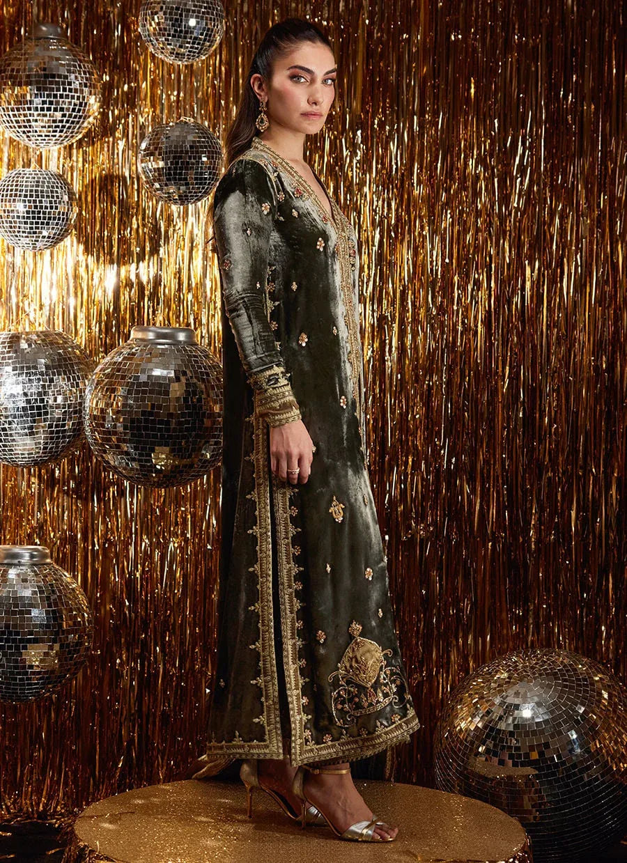 Farah Talib Aziz | Velvet Fete 4 | Sarina Slate Shirt And Dupatta - Aqsa Fabrics