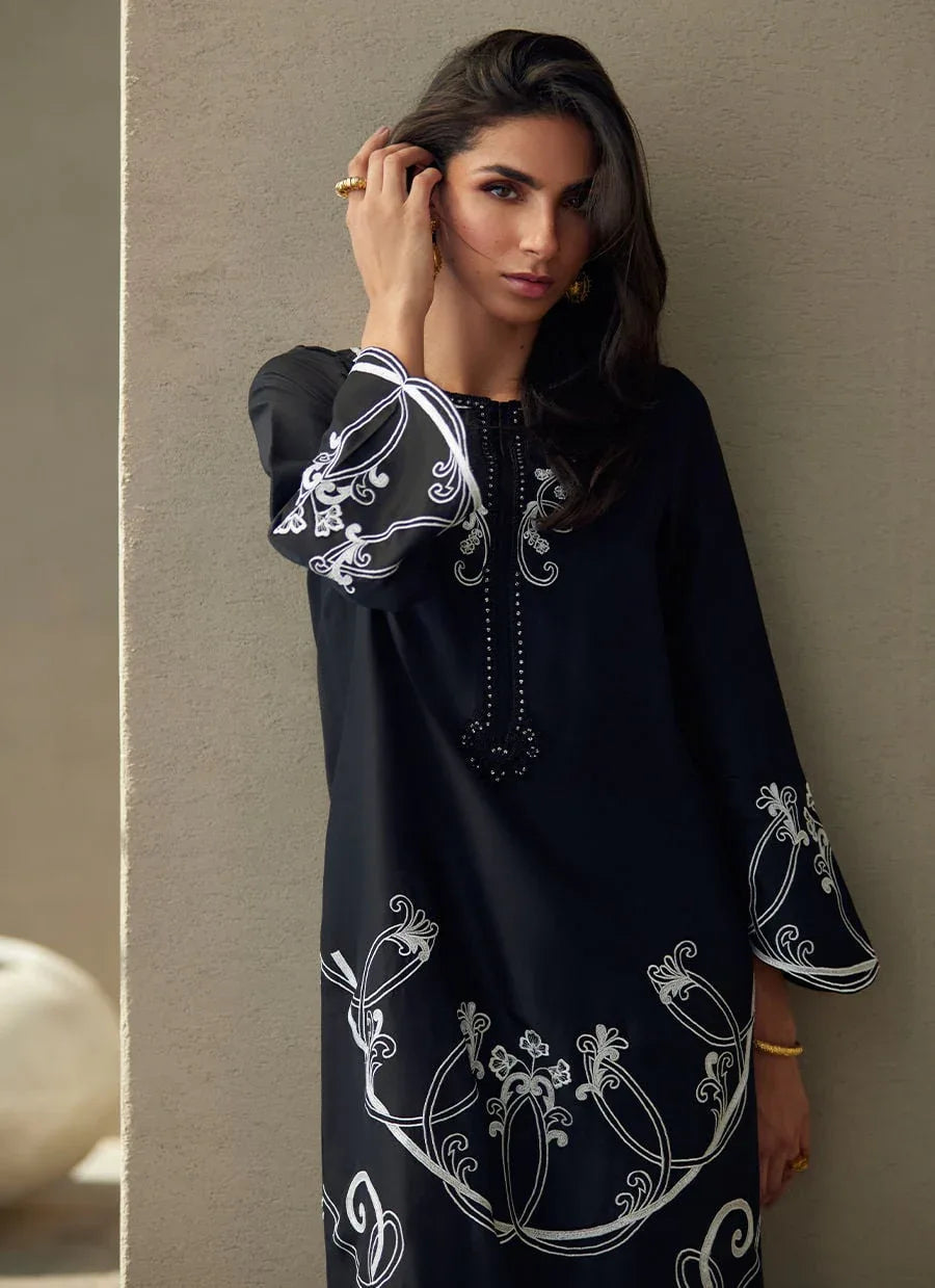 Farah Talib Aziz | Laani The Kaftan Edit | Serai Black Silk - Aqsa Fabrics
