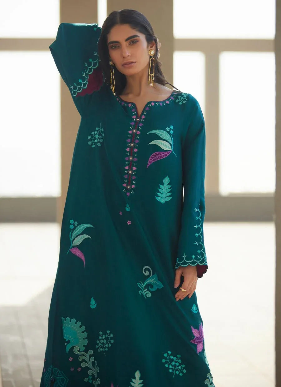 Farah Talib Aziz | Laani The Kaftan Edit | Azurea Teal Silk - Aqsa Fabrics