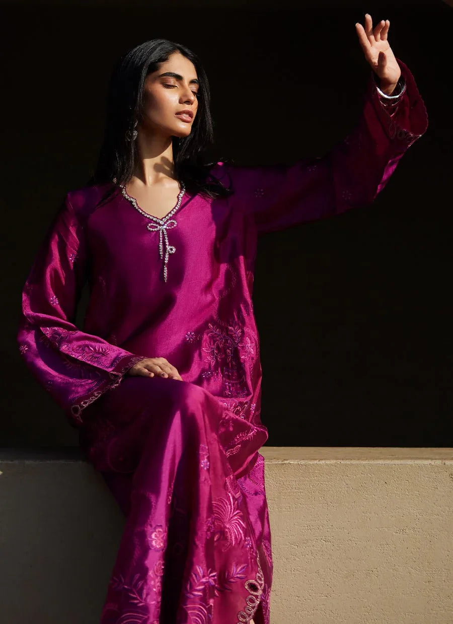 Farah Talib Aziz | Laani The Kaftan Edit | Aerie Hot Pink - Aqsa Fabrics