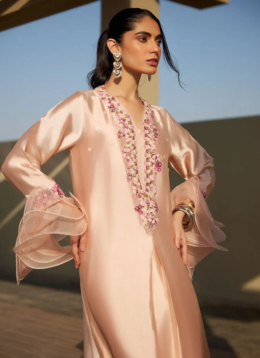 Farah Talib Aziz | Laani The Kaftan Edit | Mariposa Blush - Aqsa Fabrics