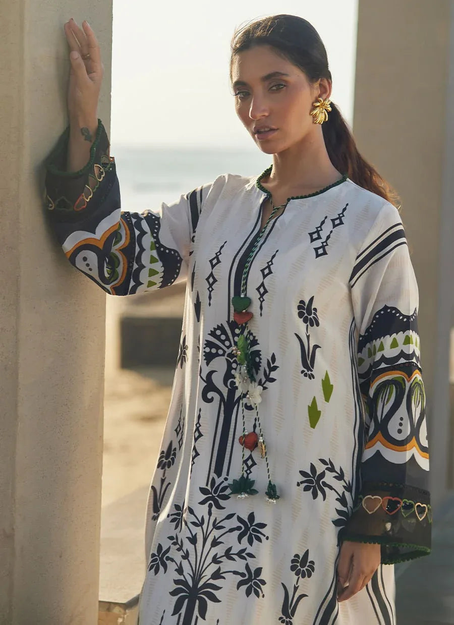 Farah Talib Aziz | Laani The Kaftan Edit | Zenya Crepe - Aqsa Fabrics
