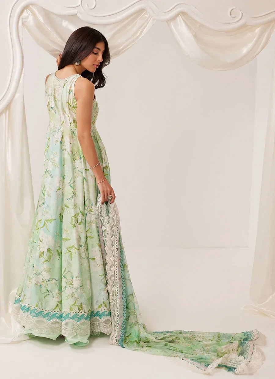 Farah Talib Aziz | Frou Frou Ramadan Edit | Serenelle