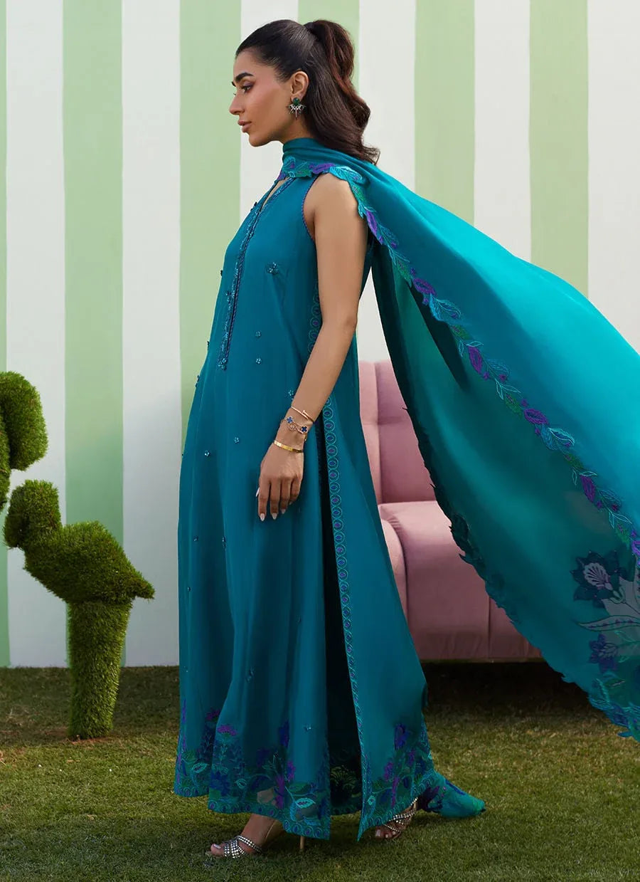 Farah Talib Aziz | Luna Eid 26 | Slona Shirt And Dupatta