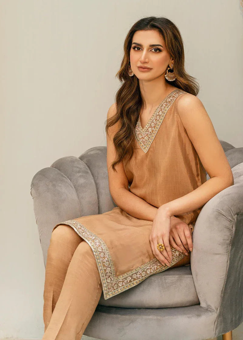 Daud Abbas | Formals Collection | Hania - Aqsa Fabrics