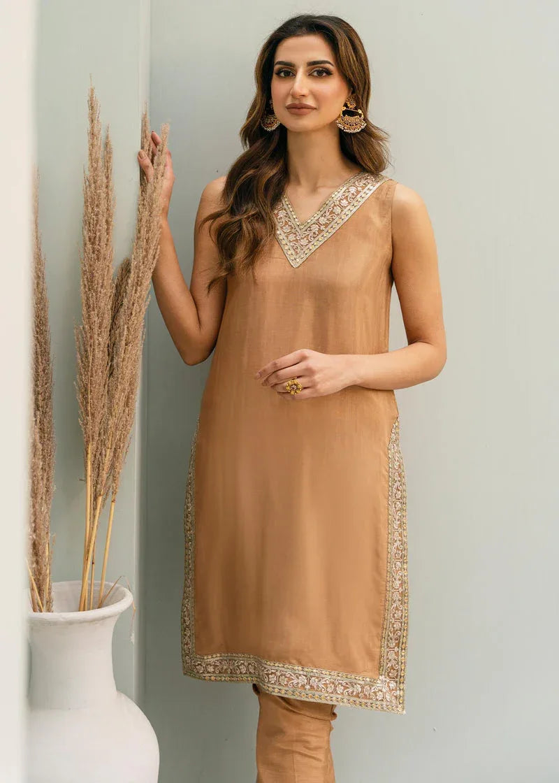 Daud Abbas | Formals Collection | Hania - Aqsa Fabrics