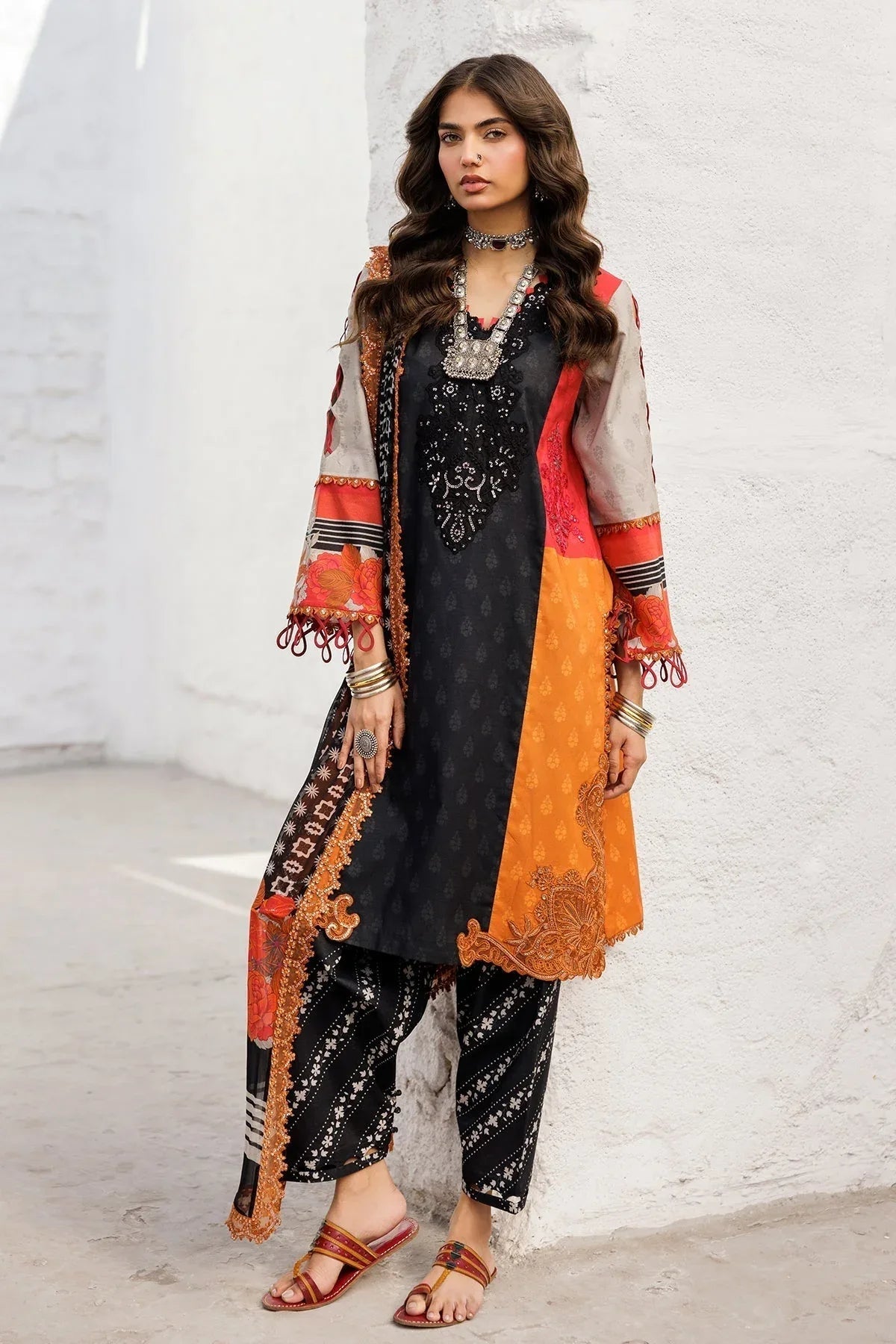 Charizma | Rangoli Lawn | CRO5-01 - Aqsa Fabrics