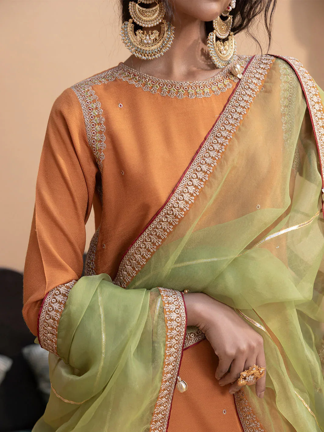 Hem Stitch | Raw Silk Edit 25 | Kashish - Aqsa Fabrics