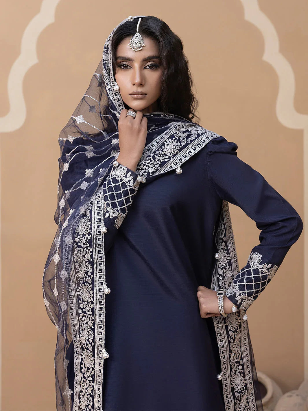 Hem Stitch | Raw Silk Edit 25 | Khayal - Aqsa Fabrics