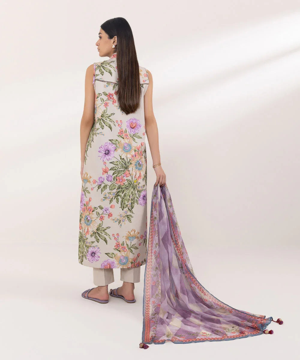 Sapphire | Intermix 2024 | Cambric Suit S-28 - Aqsa Fabrics