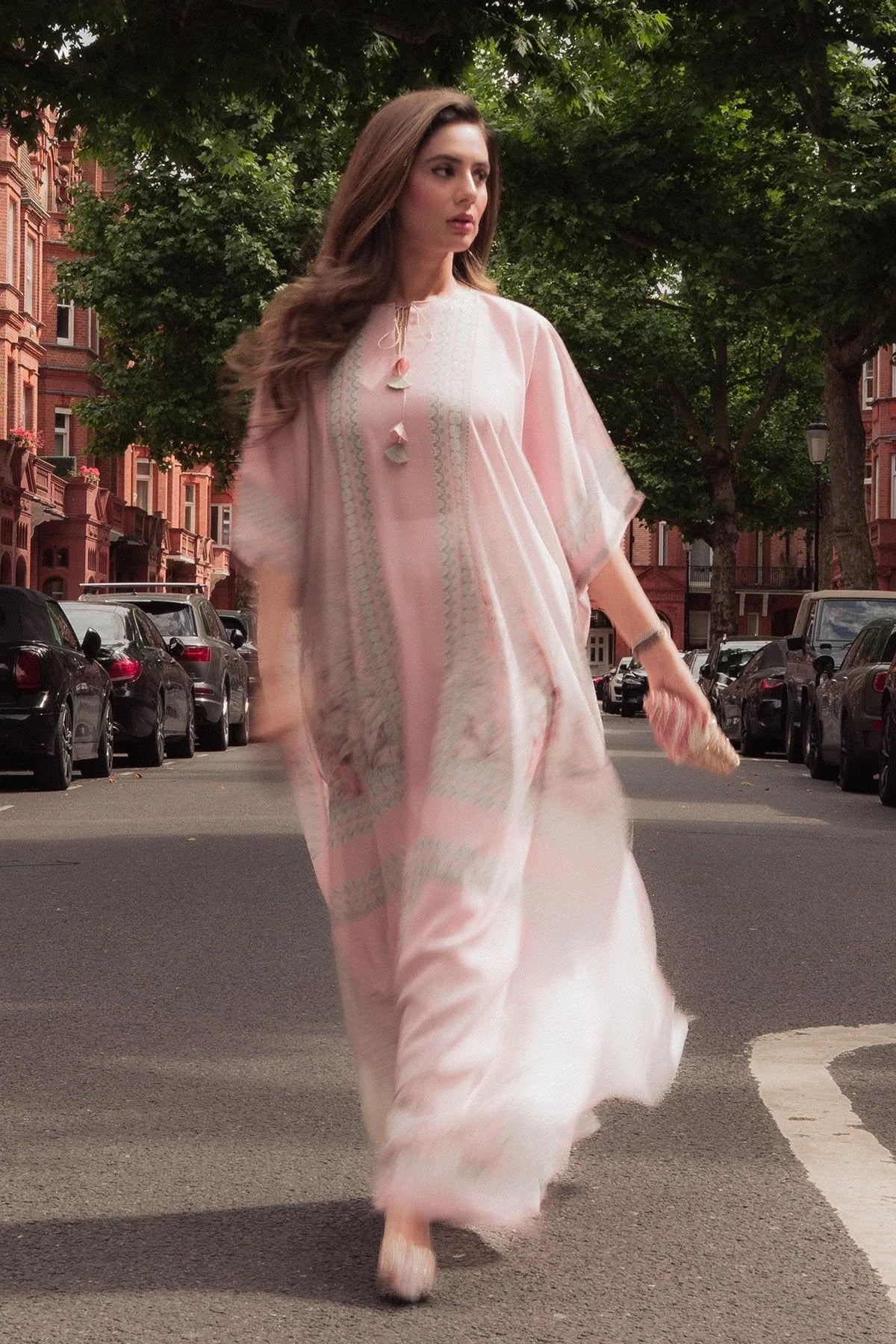 Erum Khan I Kaftan Edit I Fuchsia Fire - Aqsa Fabrics