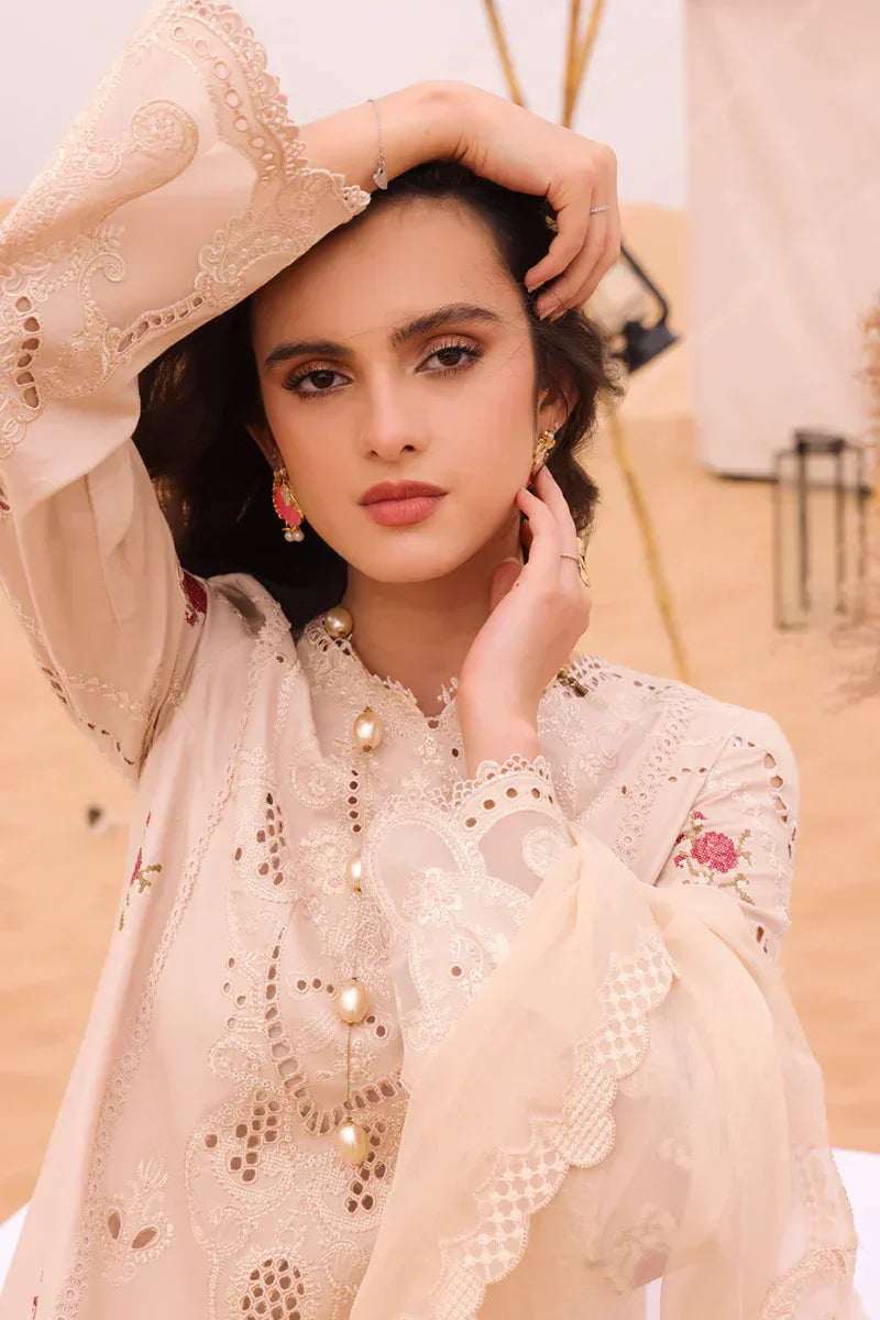 Qalamkar | Chikankari Eid Edit 24 | KM-07 CAOIMHE - Aqsa Fabrics
