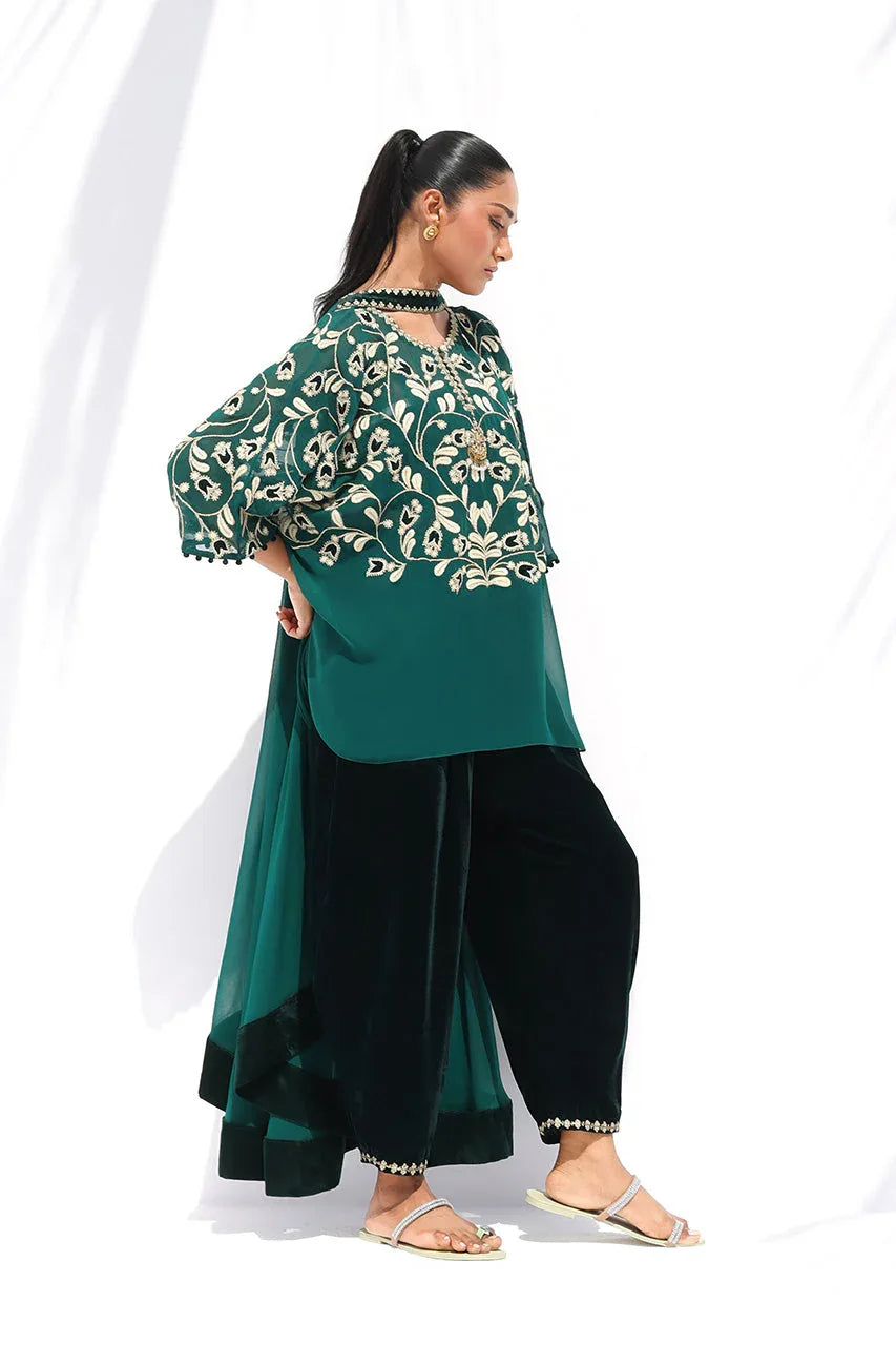 Sania Maskatiya | The Winter Edit - Luxe Pret 25 | Olia - Aqsa Fabrics