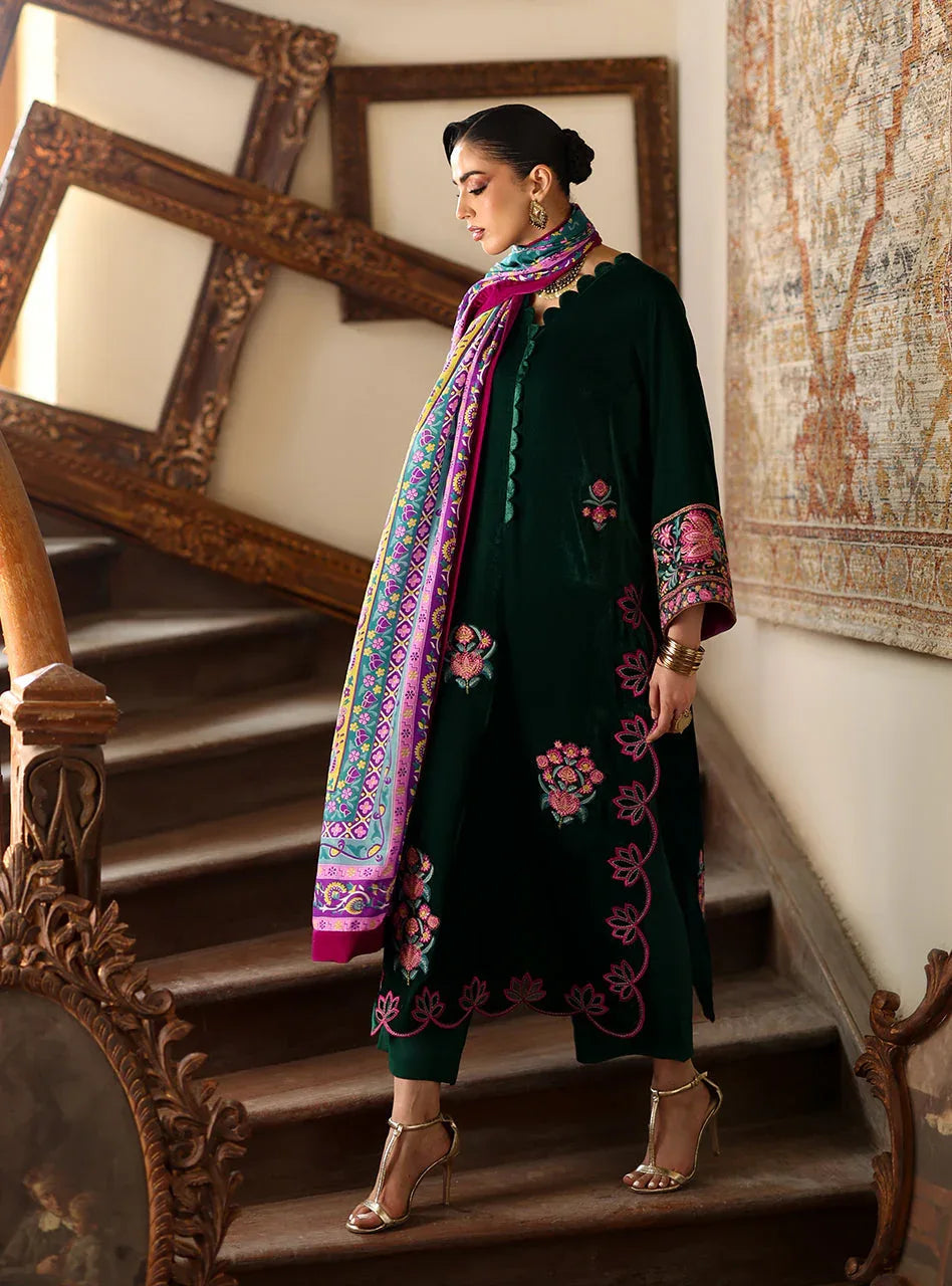 Zainab Chottani | Velura Velvet Edit 25 | Eden Long Shirt - Aqsa Fabrics