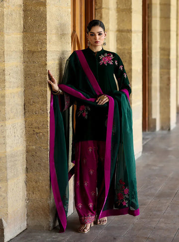Zainab Chottani | Velura Velvet Edit 25 | Niya Farshi - Aqsa Fabrics