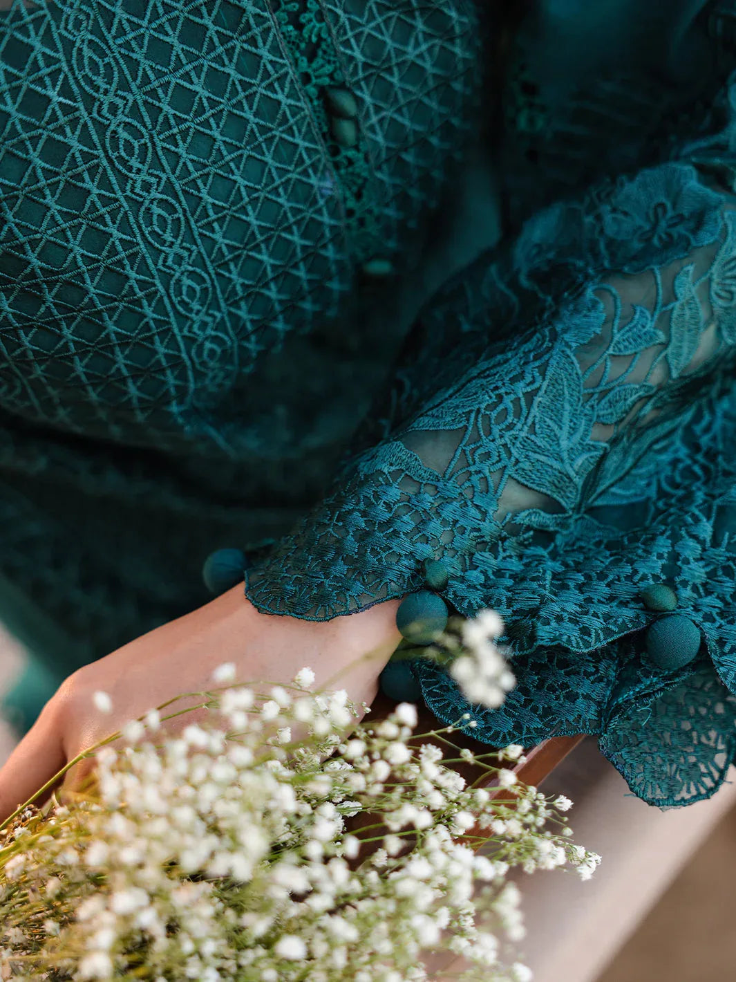 Faiza Faisal | Marine Luxury Lawn 25 | SOPHIA - Aqsa Fabrics
