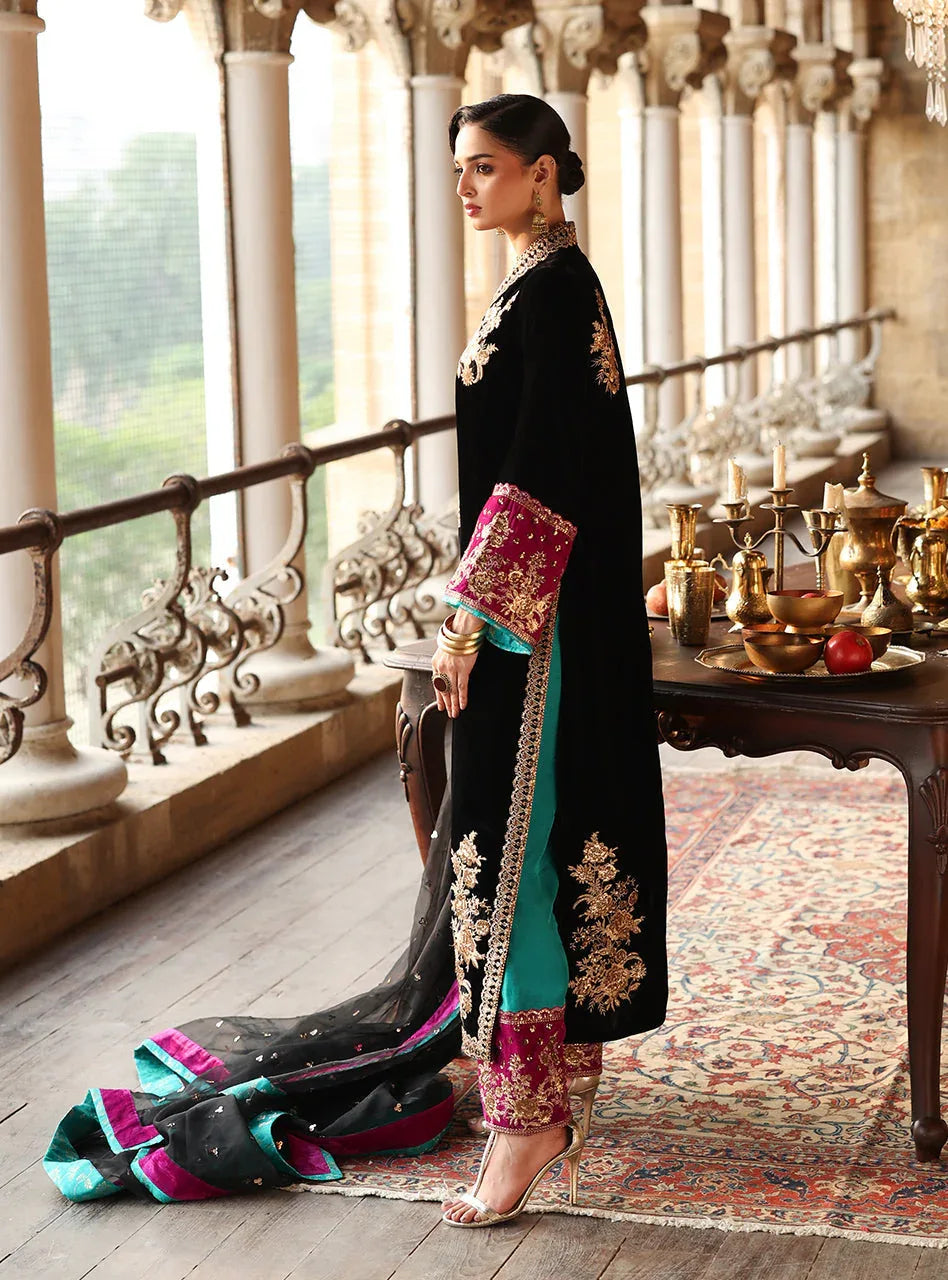 Zainab Chottani | Velura Velvet Edit 25 | Siya Long Shirt - Aqsa Fabrics