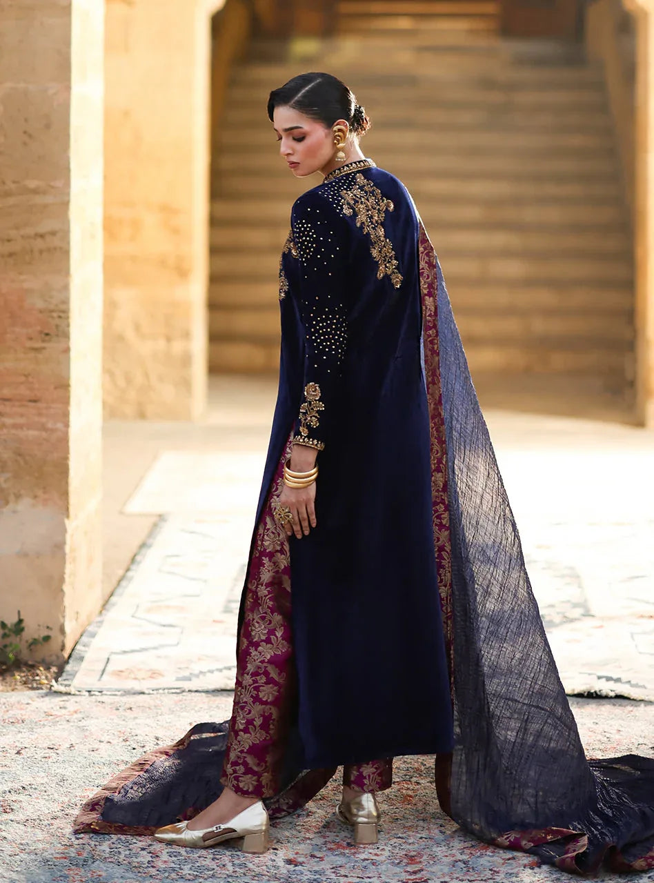 Zainab Chottani | Velura Velvet Edit 25 | Celine Gold - Aqsa Fabrics