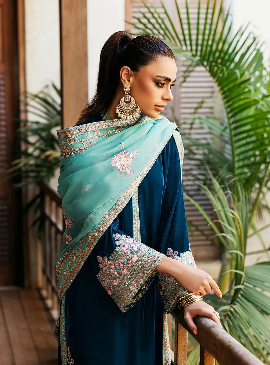 Zainab Chottani | Velvet 25 | Elsa - Aqsa Fabrics