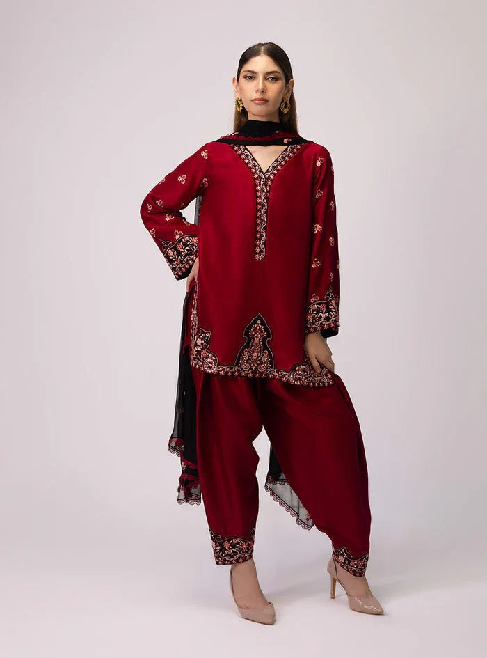 Zainab Chottani | Luxe Edit 25 | Ilaya - Aqsa Fabrics