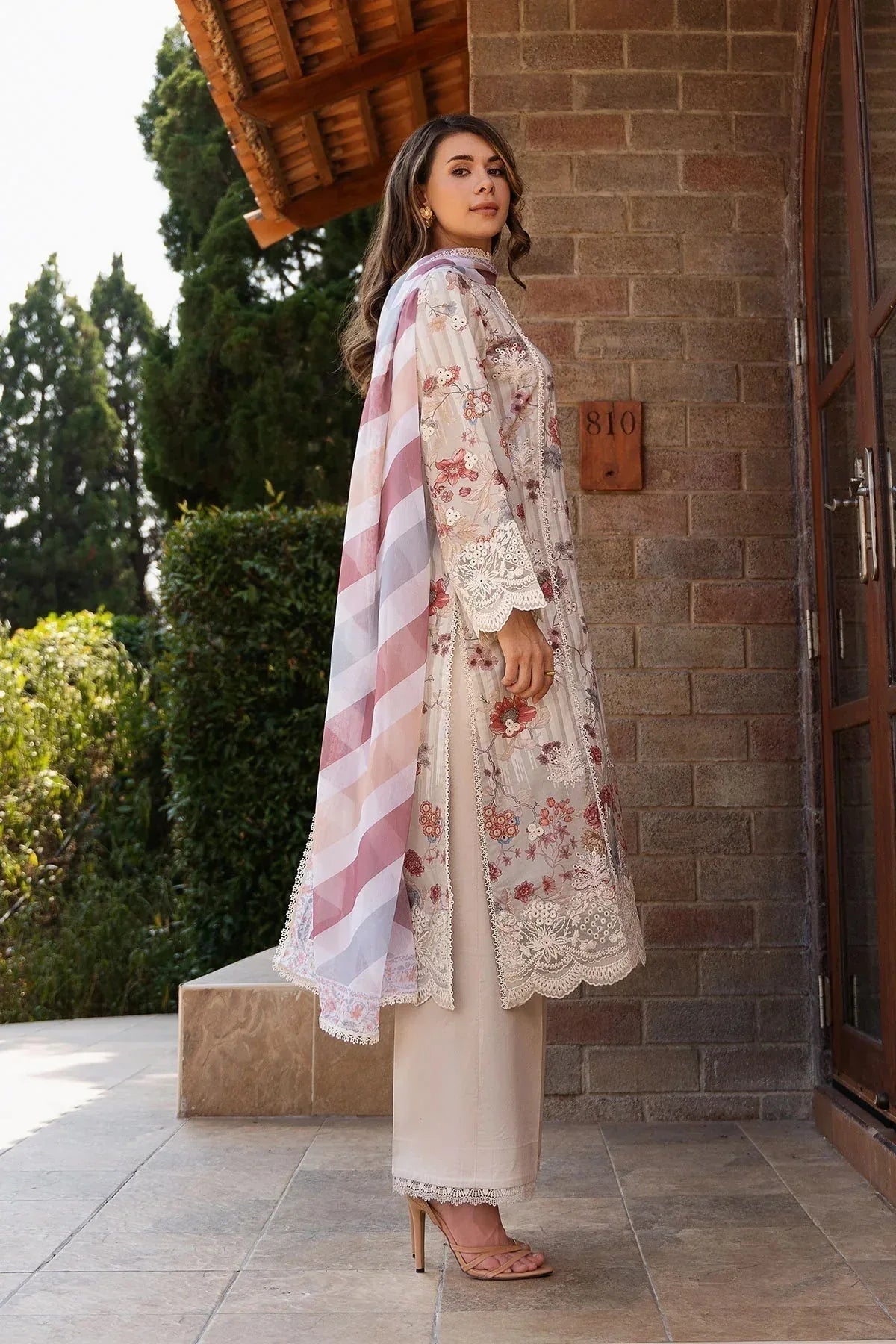Afrozeh | Damask The Holiday Edit '25 - Lawn | Azara A - Aqsa Fabrics