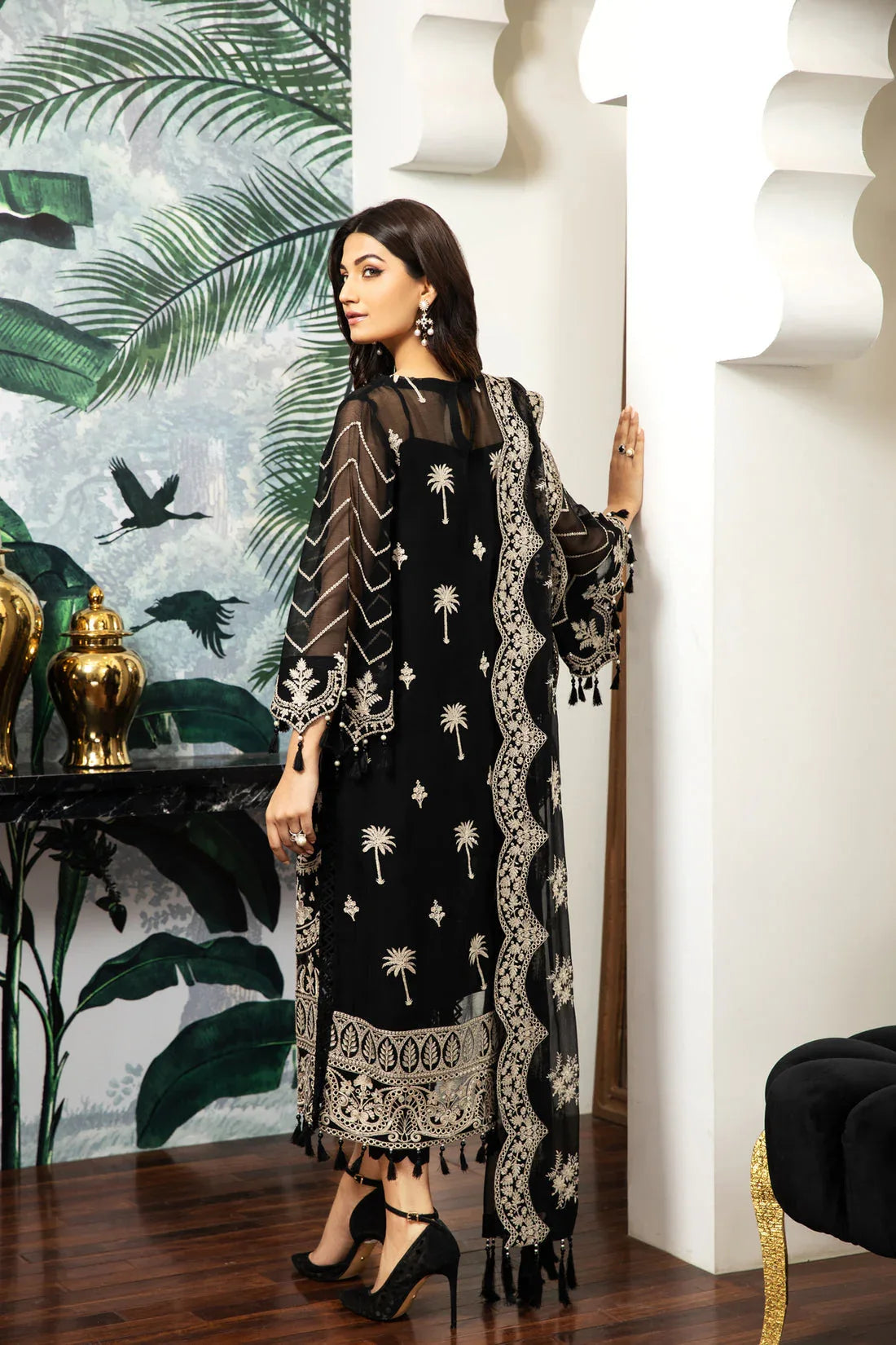 Alizeh | Formals Collection | Clara - Aqsa Fabrics