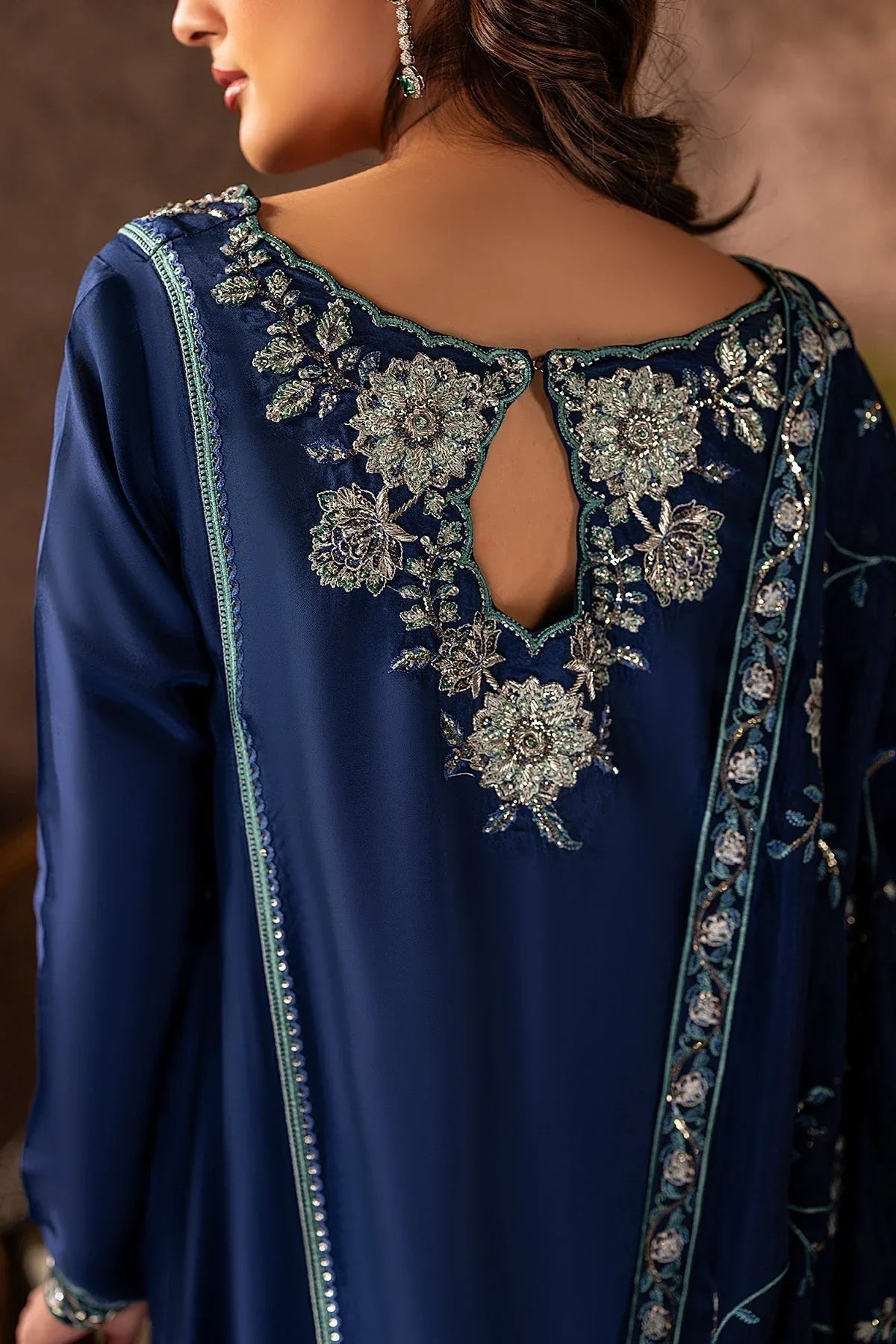 Mina Kashif | Loona Lawn 25 | Midnight - Aqsa Fabrics