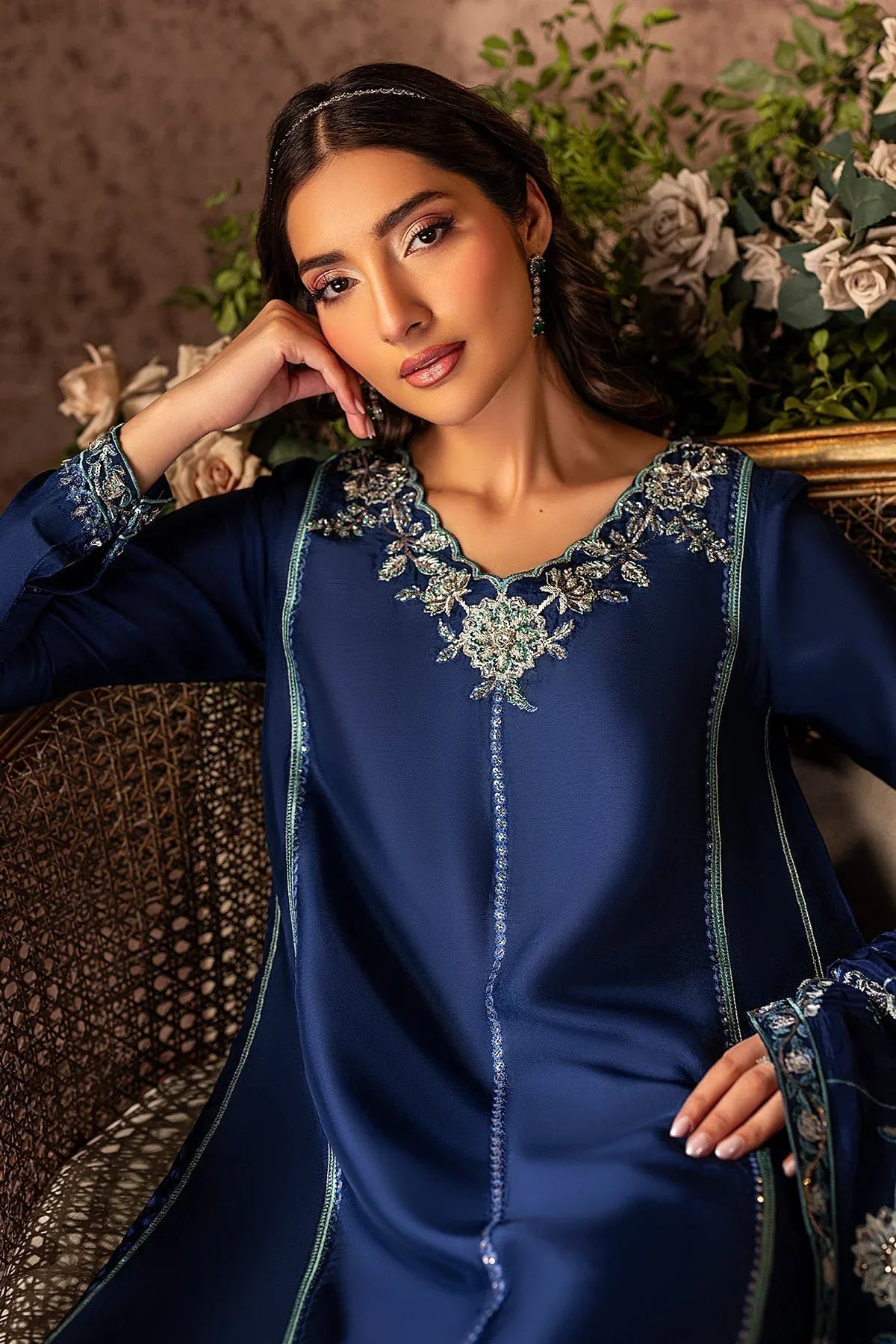 Mina Kashif | Loona Lawn 25 | Midnight - Aqsa Fabrics