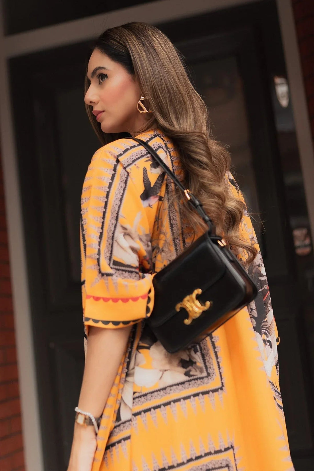 Erum Khan I Kaftan Edit I Halo Haze - Aqsa Fabrics