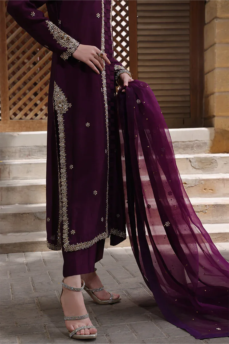 Mona Imran | Dilzaib Formals | Haya - Aqsa Fabrics