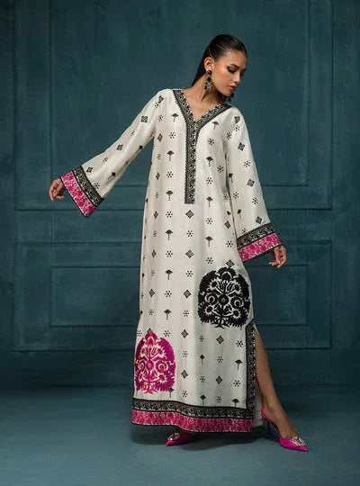 Zainab Chottani | The Kaftan Edit | Azalea - Aqsa Fabrics