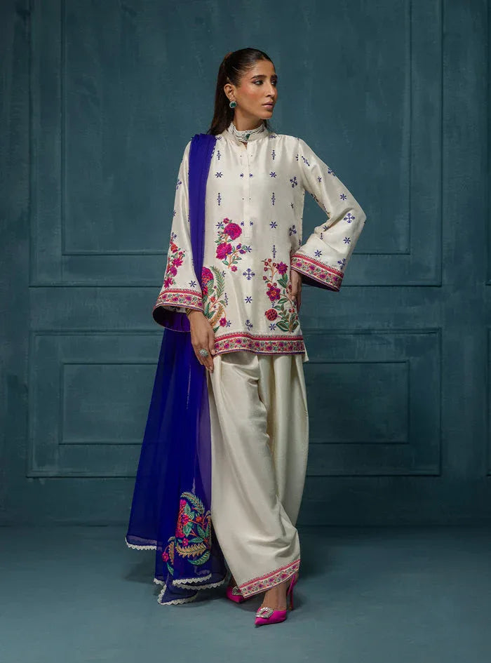 Zainab Chottani | Luxe Edit 25 | Minal - Aqsa Fabrics