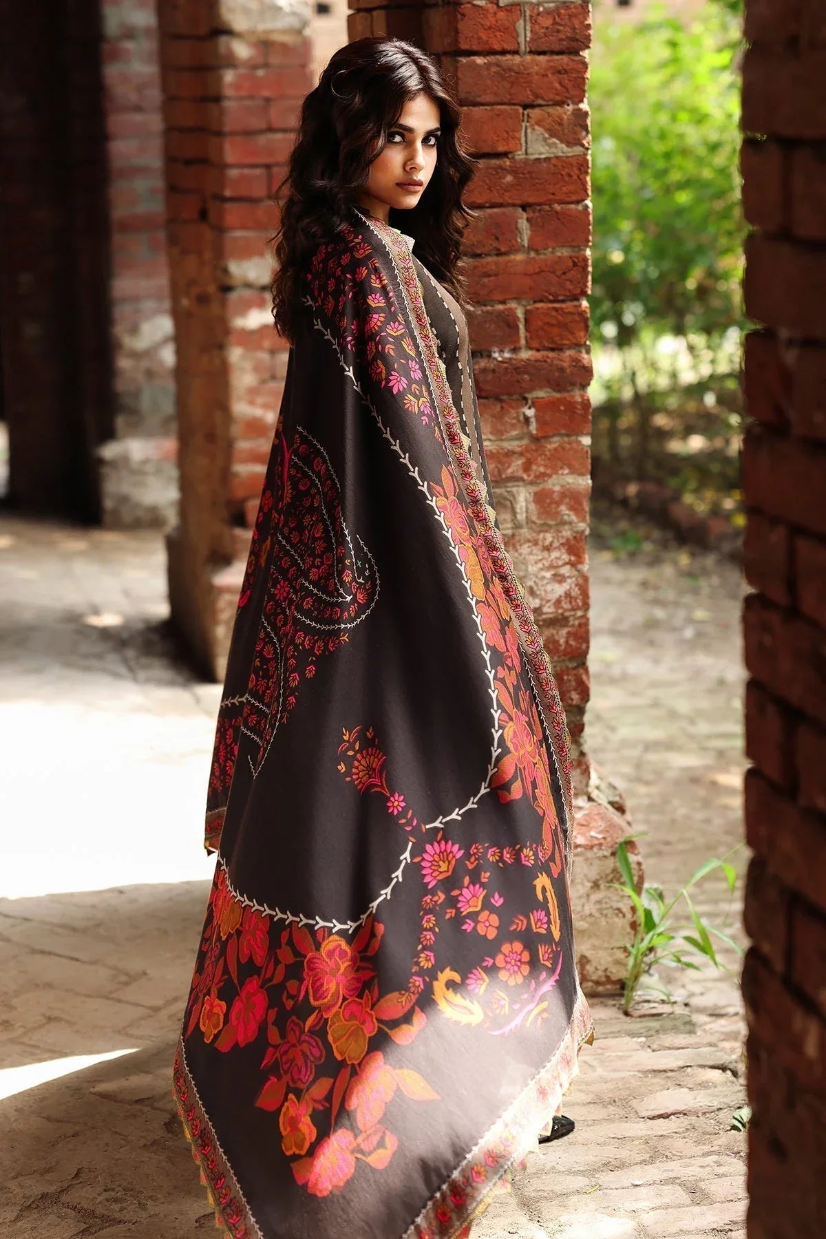Charizma | Aniq Winter 2025 | ANW6-09 - Aqsa Fabrics