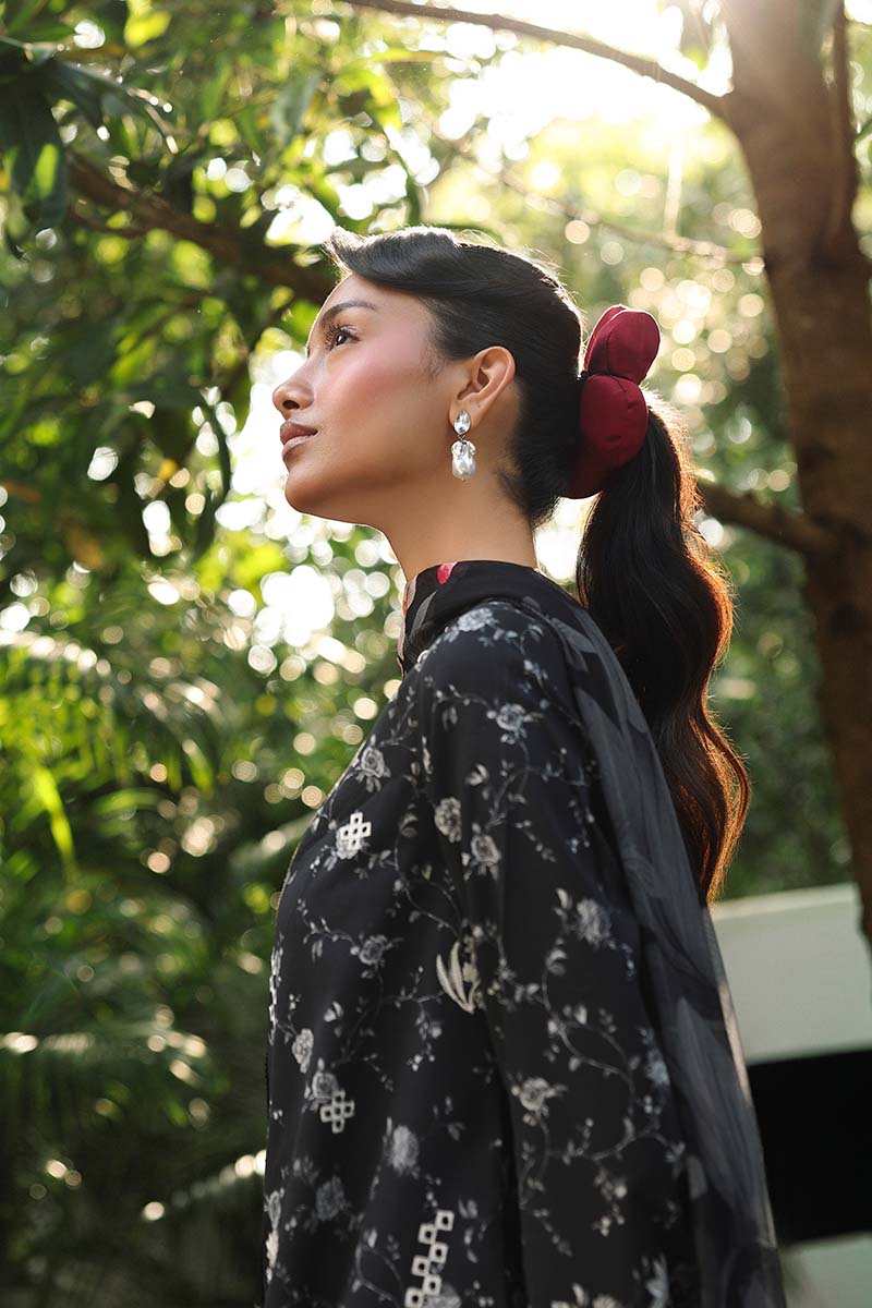 Qalamkar | Q Prints 26 | AX-08 (B) EAVAN - Aqsa Fabrics