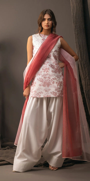 Erum Khan | Beyond Basic | FLORAL ALLURE - Aqsa Fabrics