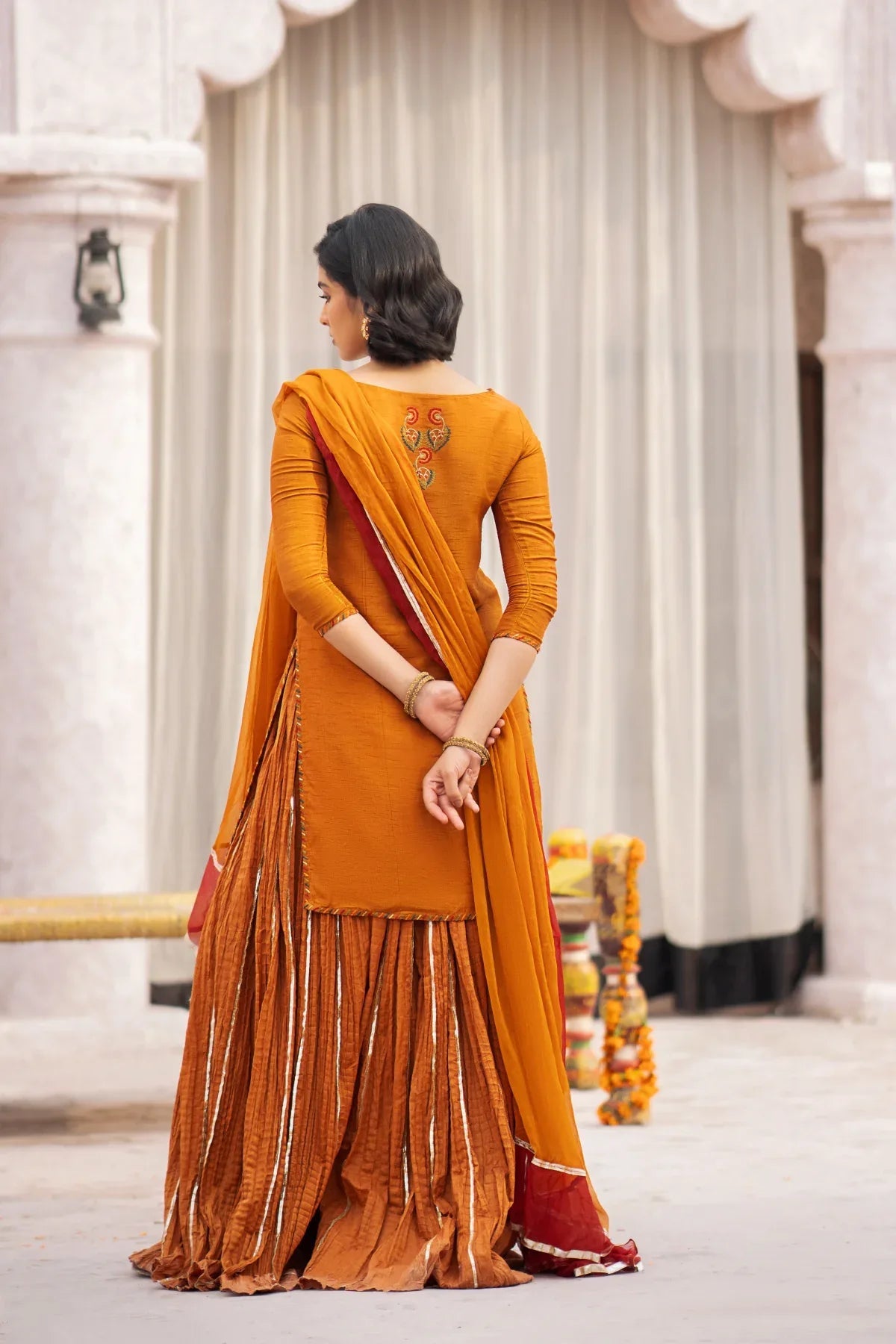 Erum Khan | Sakhiyan Formals | GULDAUDI - Aqsa Fabrics